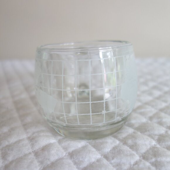 Vtg NESTLE Clear Glass Coffee Cup Mug Etched Globe / World - Picture 2 of 6